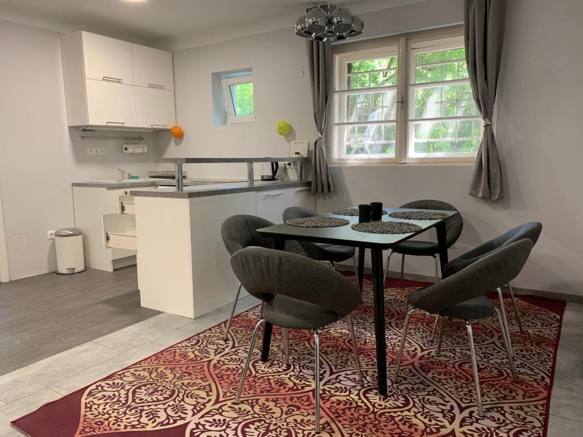 Stefánia Apartmanok Budapest Esterno foto