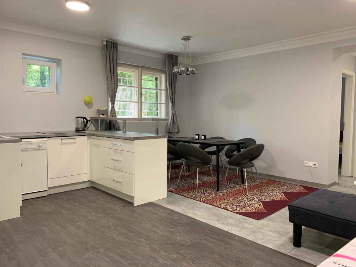 Stefánia Apartmanok Budapest Esterno foto