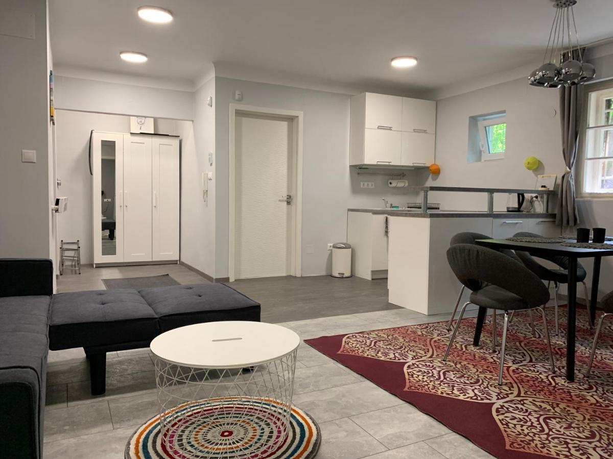 Stefánia Apartmanok Budapest Esterno foto